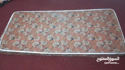  2 سرير نوم جديد بحاله الوكاله للبيع