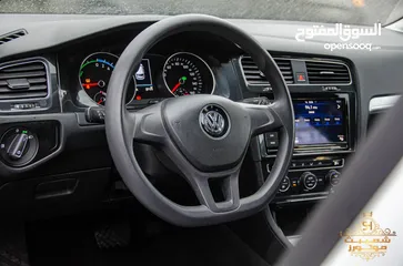  17 Volkswagen E-golf 2019  •السيارة بحالة ممتازة جدا