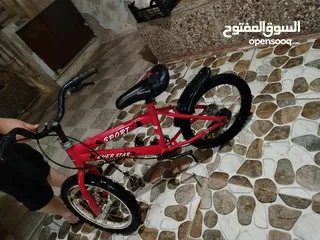  1 بسكاليت استعمال خفيف جنط 16 بدون جنزير بس ينقصه جنزير بس