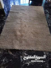  6 سجاد شاغي تقيل كتير الاصلي تنتين وحده لون اسود وحده لون عسلي وتخت اطفال خشب بلوط تقيل