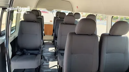  9 TOYOTA HIACE MODEL 2019  HIGH ROOF PASSENGER MINI BUS SALE URGENTLY  SINGLE OWNER