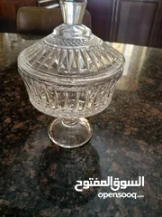  28 صينيه عدد 2 ستانليس ستيل ثقيلة بحال الجديد والاغراض اغلبها جديد غير مستعملة