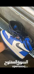  1 بوت اير جوردن AIR JORDAN BLUE  ازرق وابيض نظيف جدا ومش ملبوس غير اربع مرات لحق حالك بسعر لقطه