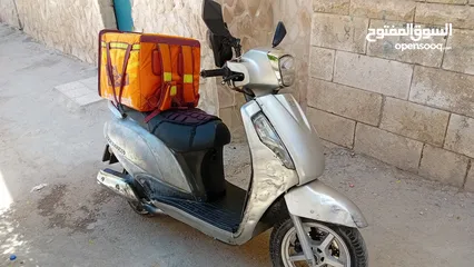  1 سكوتر اكسس للبيع