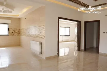  4 شقه مميزه للبيع  ب دير غبار خلف جمعية النبر
