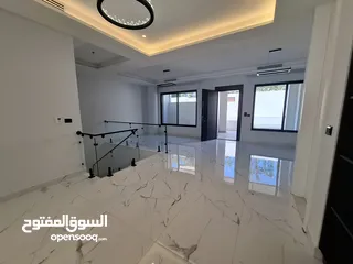  12 شقة مفروشة للأيجار  ( Property 43232 )-174893941