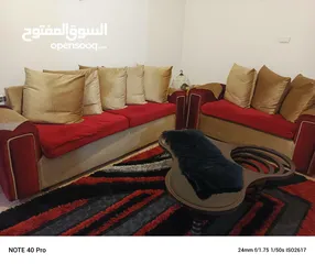  3 كنب للبيع مع سجاده