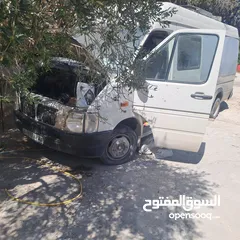  2 باص تجاري lt 6+1 مرخص مأمن للبيع شطب او مرخص