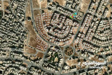  3 ارض للبيع في اجمل مناطق عمان على شارعين قريبة من الشارع العام جبل الزهور