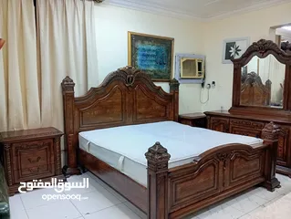  1 like new condition Nabco brand Super king size bed room set available for sell