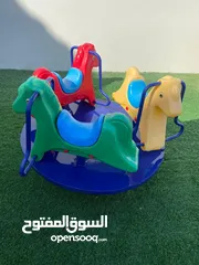  1 لعبه اطفال للحديقه