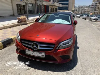  1 Mercedes C200 2019