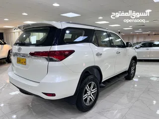  6 Toyota Fortuner 2020 GCC Oman car 99,000km only