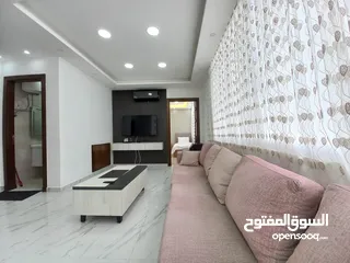  6 شقة مفروشة للإيجار في الشميساني  ( Property 36942 ) سنوي فقط