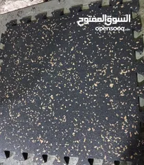  3 ارضيات ربر صنف اول للصالات الرياضية