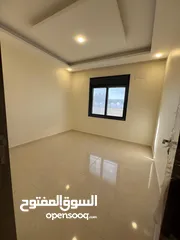  5 شقه للبيع من المالك مباشره