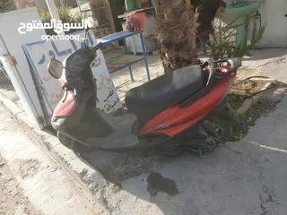  5 دراجه  ماكس للبيع يراد تبديل جوزه  تشتغل بس مفتاح مكسور مكان بغداد حي الجهاد