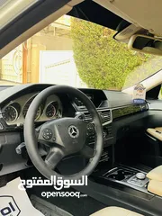  12 Mercedes E300 2011