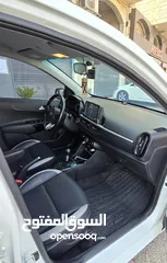  7 kia morning فل اضافات ما عدى فتحة