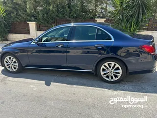  1 Selling used Mercedes Benz C200 year2019