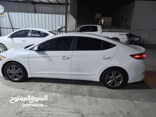  13 Hyundai Elantra 2017