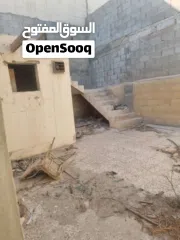  8 منزل قديم للبيع