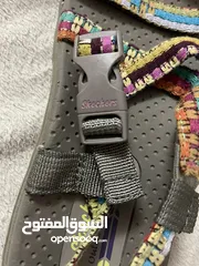  28 احذية طبية اصلية ماركة skechers