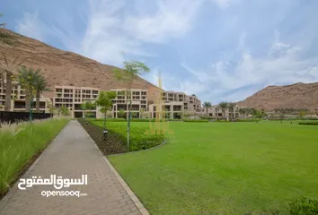  2 امتلك أفخم فيلا في خليج مسقط بأقساط ثلاث سنوات/Own the most luxurious villa in Muscat Bay