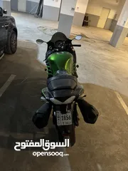  11 للبيع  بحاله الوكاله kawasaki zx14 2015.