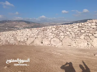  9 بناء سناسل حجريه استصلاح ارض زراعيه  تشييك المزارع تعبيد الشوارع تعبيد الساحات ملاعب شاليهات