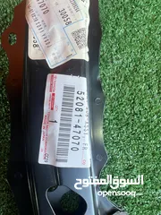  3 عين ضوء ل تويوتا بريوس 2023-2025  صاجه علوية لضوء تويوتا بريوس 2023-2025  جديد اصلي شركة ياباني