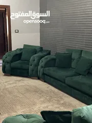  1 طقم كنب تفصيل خشب لاتيه لون زيتي 9 مقاعد وبفة