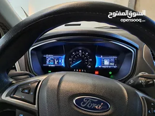  12 فورد فيوجن 2017