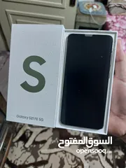  7 مستعمل ايام شغال كفاله Samsung S21 FE 5G رام 16 جيجا 256 أغراضة والكرتونه الأصلية متوفر توصيل