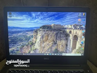  1 لابتوب dell i5 جيل سابع رام 8 كيبورد مضيء سعرر حرررق
