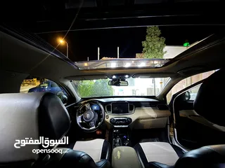  3 كيا سرينتو