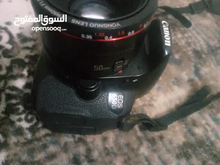  3 كاميرا كانون 650 D مع ثلاث عدسات وستاند
