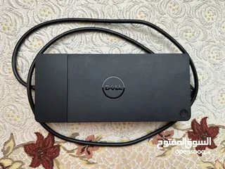  1 Dell WD19S Docking Station