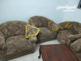  4 طقم كنب  للبيع