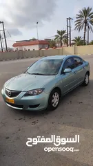  1 Mazda 3 نضيفة