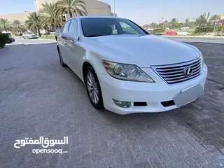  10 لكزس LS460 وارد مستعمل