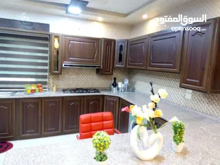  30 مطابخ الامنيوم بأرقى التصاميم والفنون أبواب الامنيوم مناخل تركيب صيانه اباجورات كهربا وعادي  شبابيك
