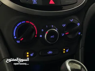  6 اكسنت 2019 اعلى فئة كاملة الاضافات ترخيص 2018 (الرجاء قراءة الوصف)