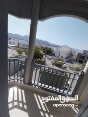  4 شقه  للايجار في الخوير Apartment for rent in Al Khuwair