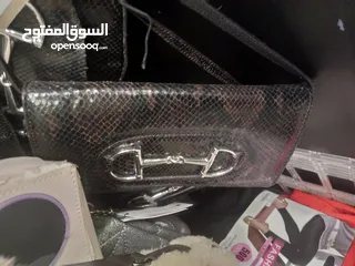  9 فرصة قبل العيد شروة بسعر حرق للبيع بالجملة شناتي ستاتي براند Stradivarius الاسباني 100 حبة مشكلين