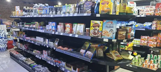  18 سوبرماكارت 4 ابواب للبيع