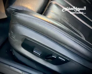  19 ‏530E   // 2019.            ‏ benzin  Plug In Hybrid (PLUG IN )  ‏ 297HP  Turb