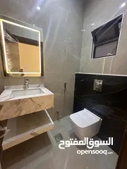  3 شقة ارضية 110م مع ترس وكراج خاص في ابو علندا اسكان الكهرباء بسعر مميز