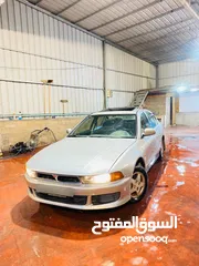  3 ميتشوبيشي 99.مع فتحه .دفعه وشكات ماتور 2000 بنزين