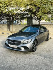  8 Mercedes C200 2019